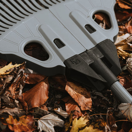 Kent & Stowe 3 in 1 Leaf Rake