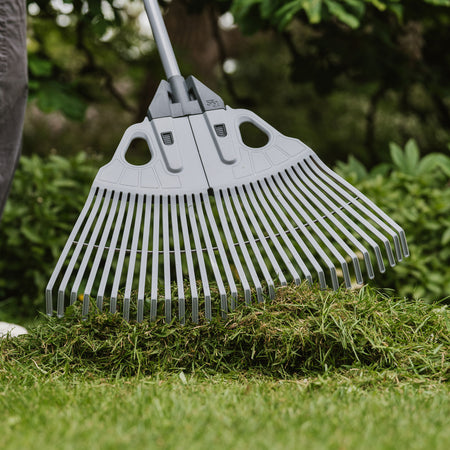 Kent & Stowe 3 in 1 Leaf Rake