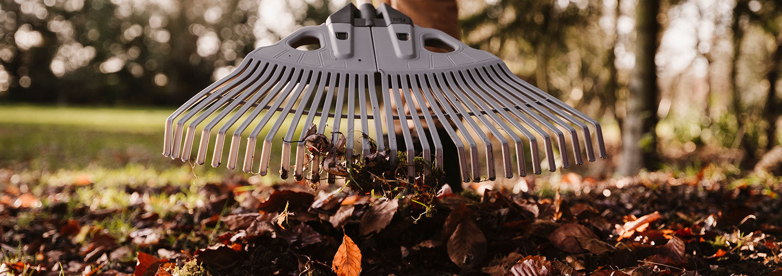 Shop Rake Garden Rakes | Buy Garden Rake Tools Online | Kent & Stowe