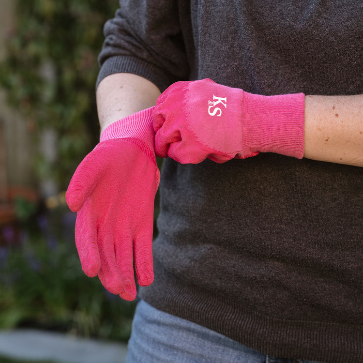 tiny gardening gloves Kent & Stowe Pink Ultimate All Round Gloves Small