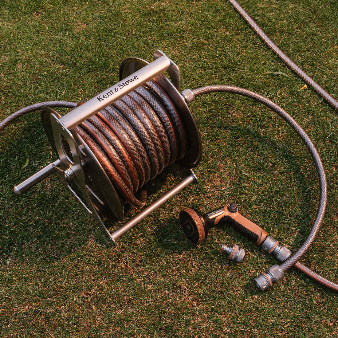 Kent & Stowe Metal Hose Reel Set 30m - Hose Pipes & Connectors