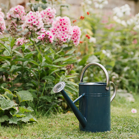 Kent & Stowe Metal Watering Can Midnight Blue 4.5L