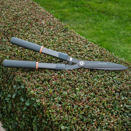 Kent & Stowe Traditional Hedge Shears