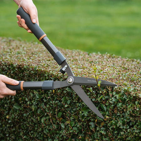 Kent & Stowe Traditional Hedge Shears