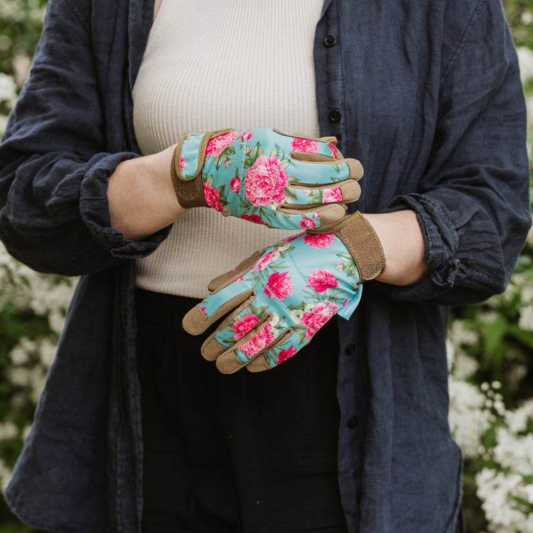 small gardening gloves for women Kent & Stowe Aqua Peony Premium Comfort Gloves Ladies Small