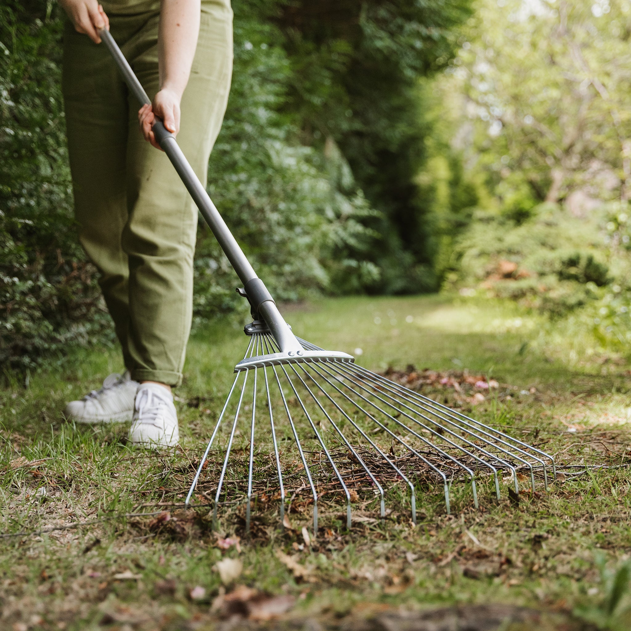 Garden Rakes | Buy Garden Rake Tools Online | Kent & Stowe